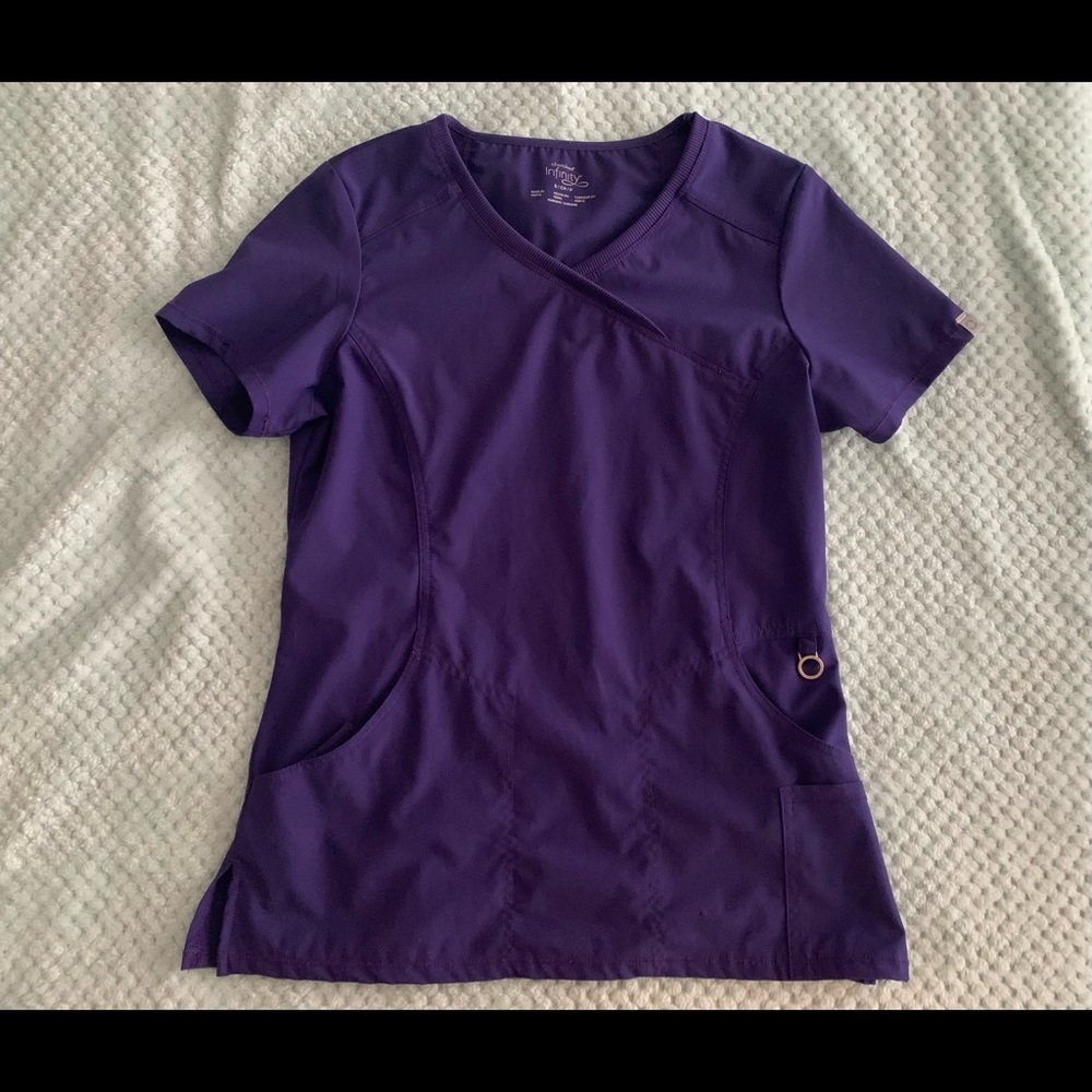 Cherokee infinity scrubs set 1